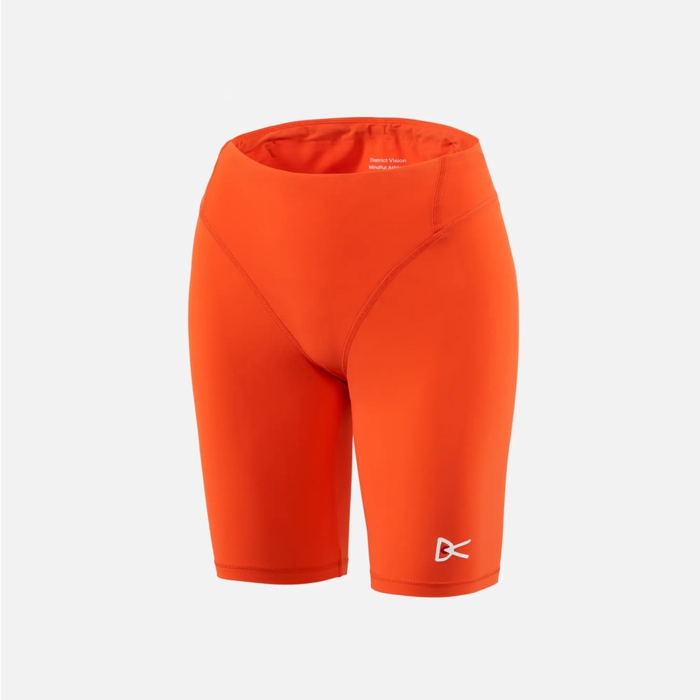 DISTRICT VISION 9in POCKETED HALF TIGHTS - Women’s Large